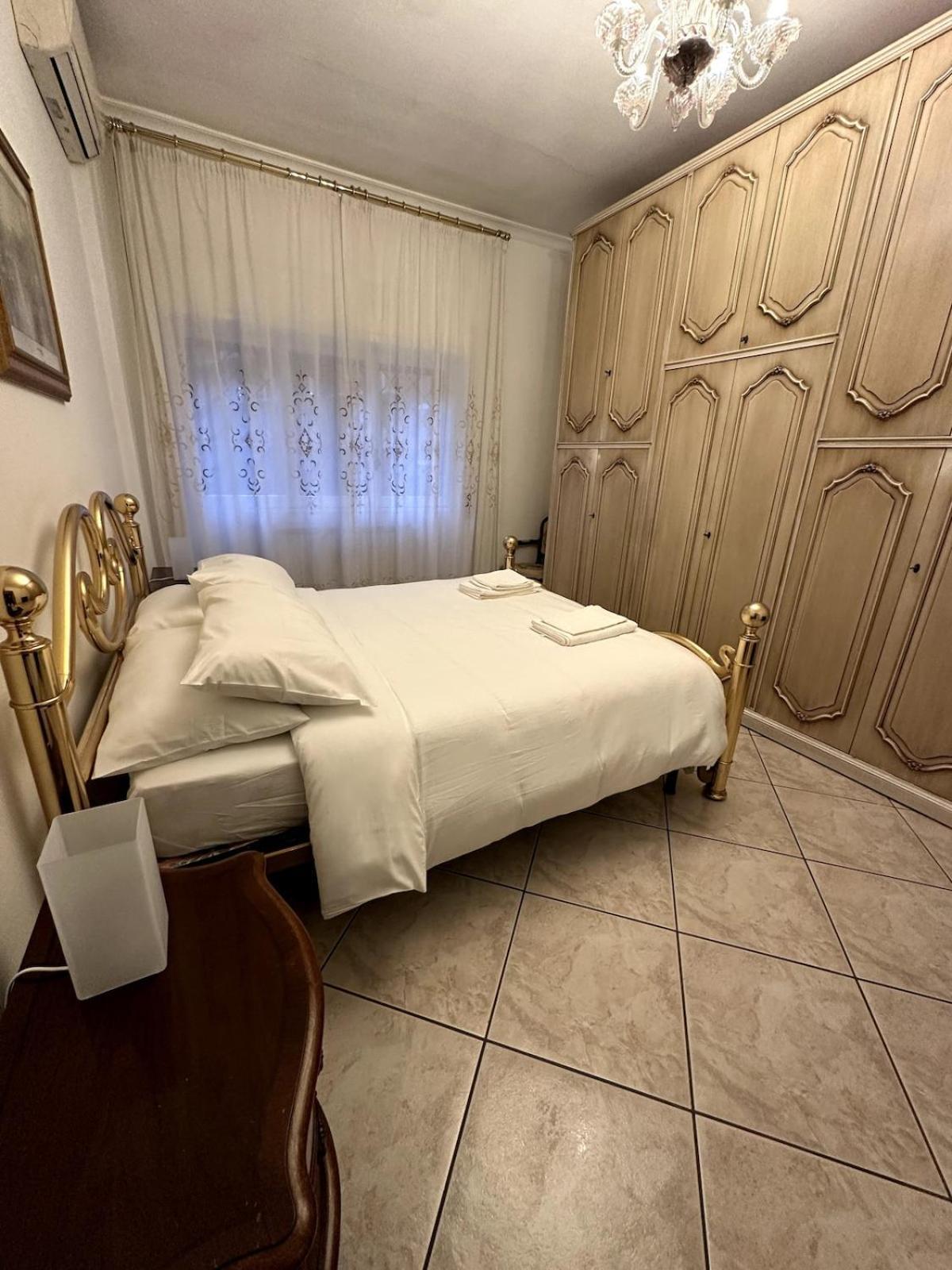 Tranquillo Stazione Serenissima, 2 Stanze Private E Cucina Condivisa Con L'host Homestay Rome