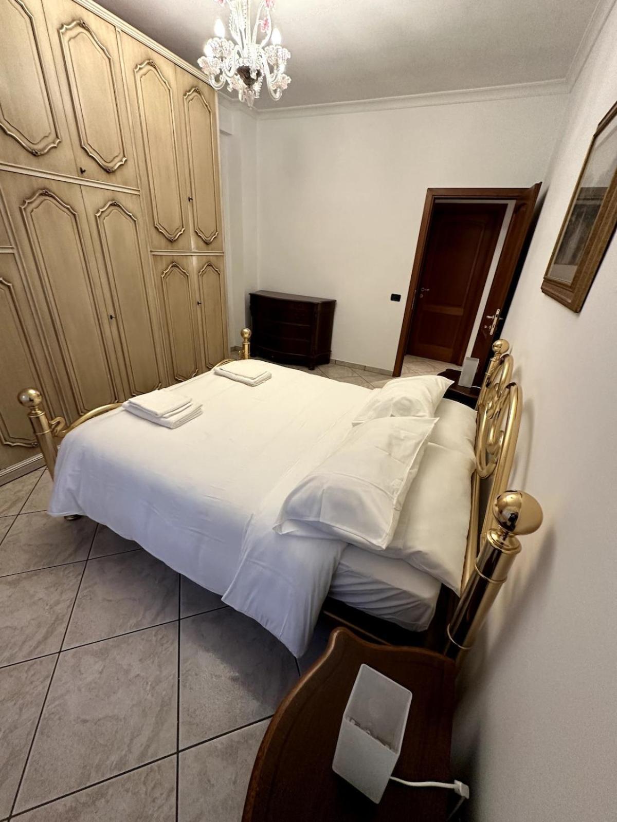 Tranquillo Stazione Serenissima, 2 Stanze Private E Cucina Condivisa Con L'host * Rome
